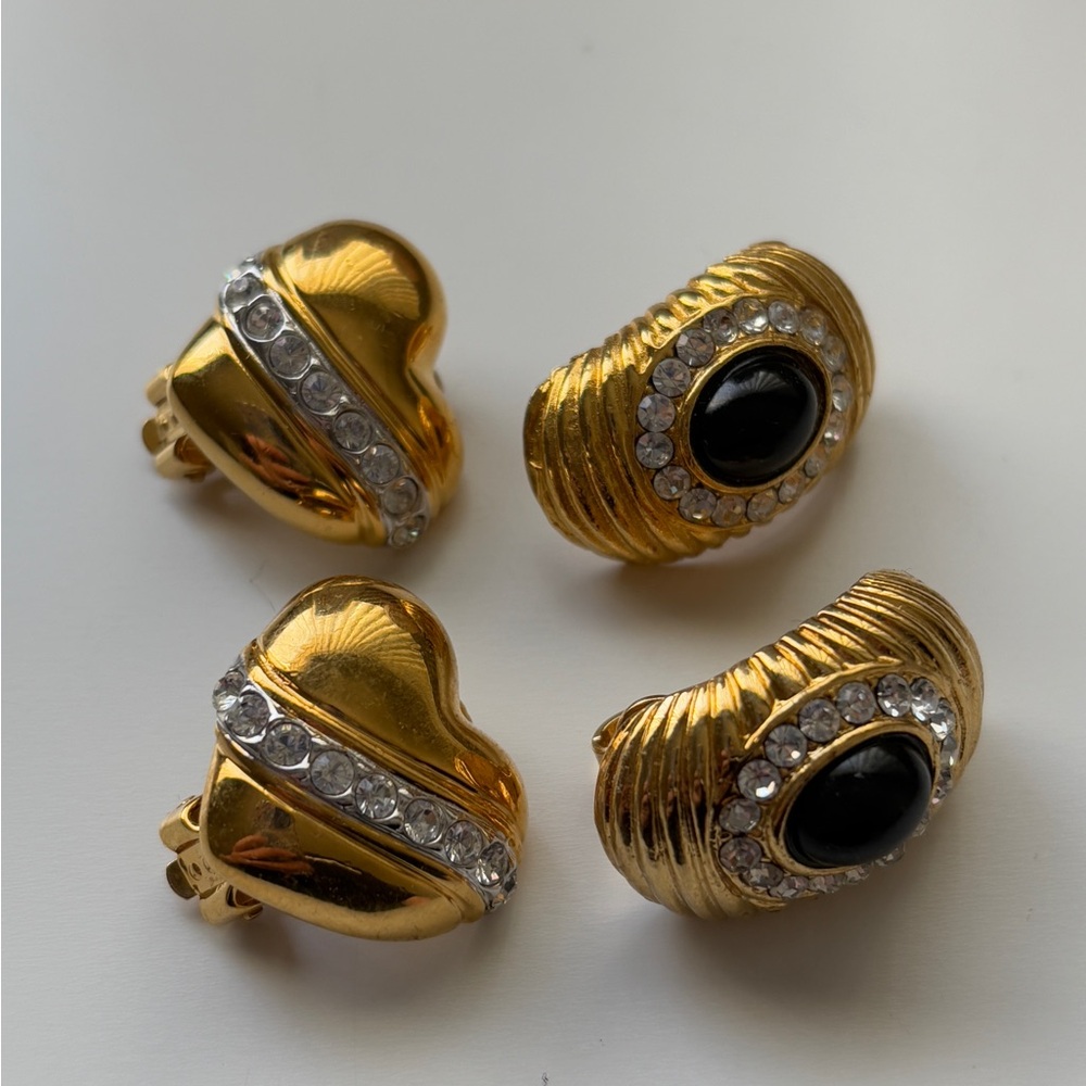 Set of 2 pairs of clip-on earrings, vintage